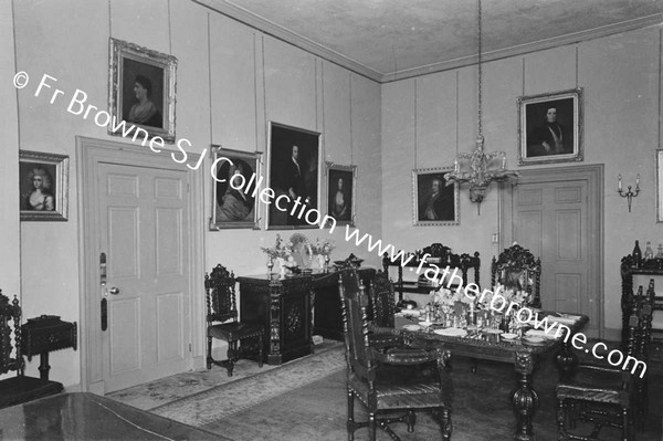 GLIN CASTLE  DINING ROOM FOR NORTH WEST